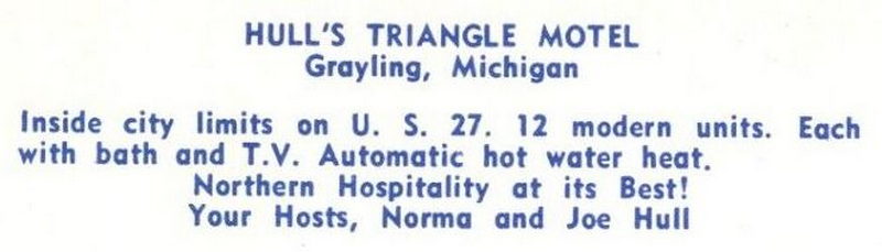 Bakers Triangle Motel (Casons Triangle Motel, Hulls Triangle Motel) - Hulls Triangle Postcard